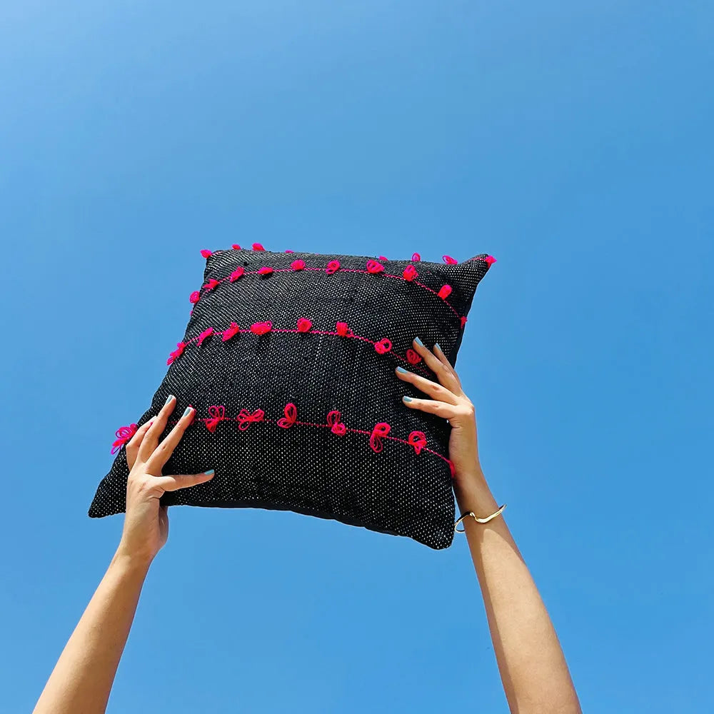 Meethi Boondi Black & Pink